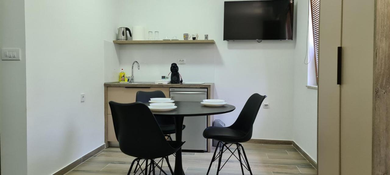 G&G Suites โอครีด ภายนอก รูปภาพ